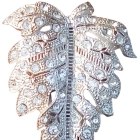 1930s-40s Art Deco Rhinestone Leaf Dress Clip Silver Tone - Picture 1 of 8